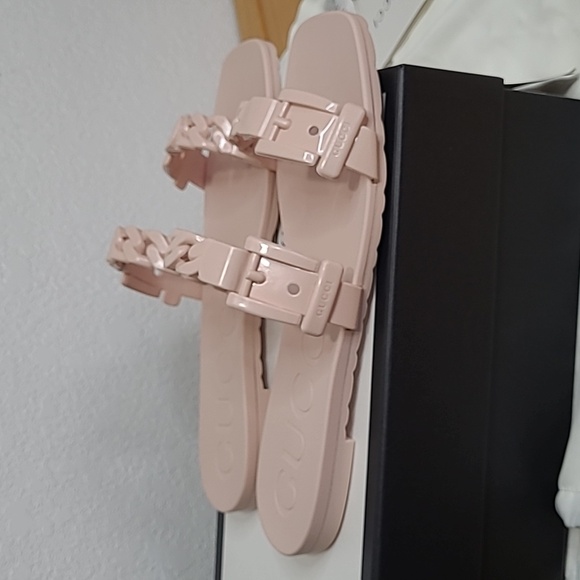 GUCCI Rubber Chain-strap Slide Sandals PINK 37 NEW - Picture 3 of 14